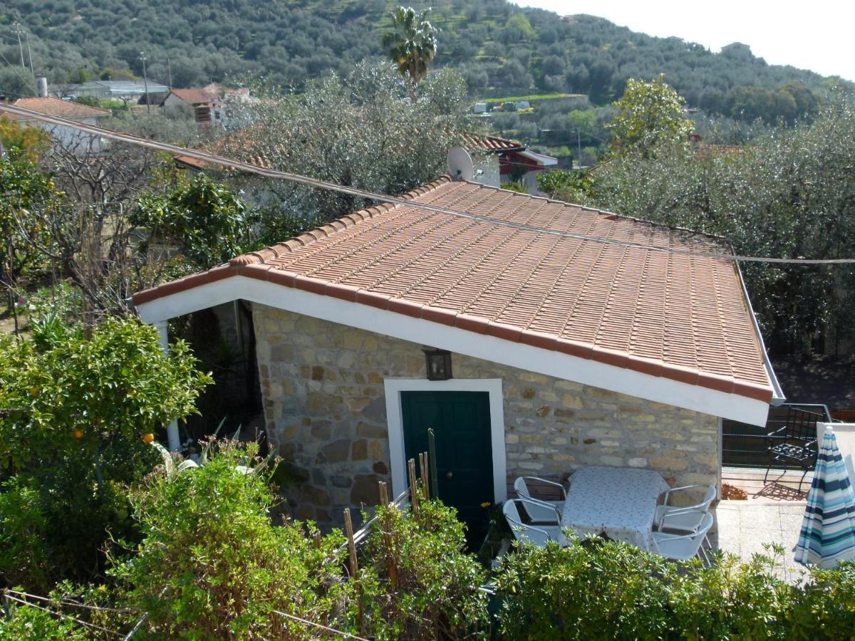 Villa Un Posto Al Sole Diano San Pietro Exterior foto
